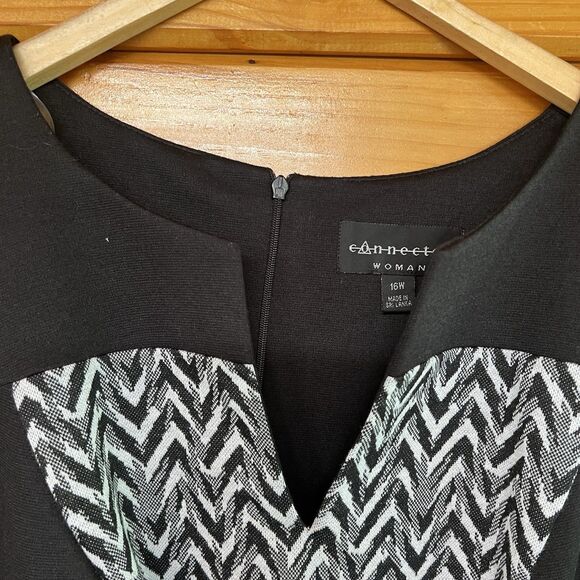 Connected Apparel Stretch Sheath Black/White Chevron Panel Dress 22W V-Neck - Picture 3 of 4